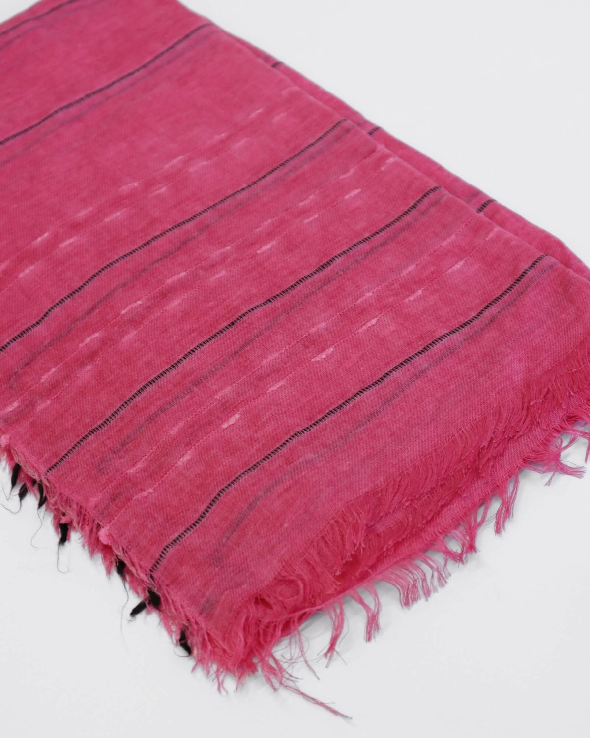 AURORA SCARF FUSCHIA