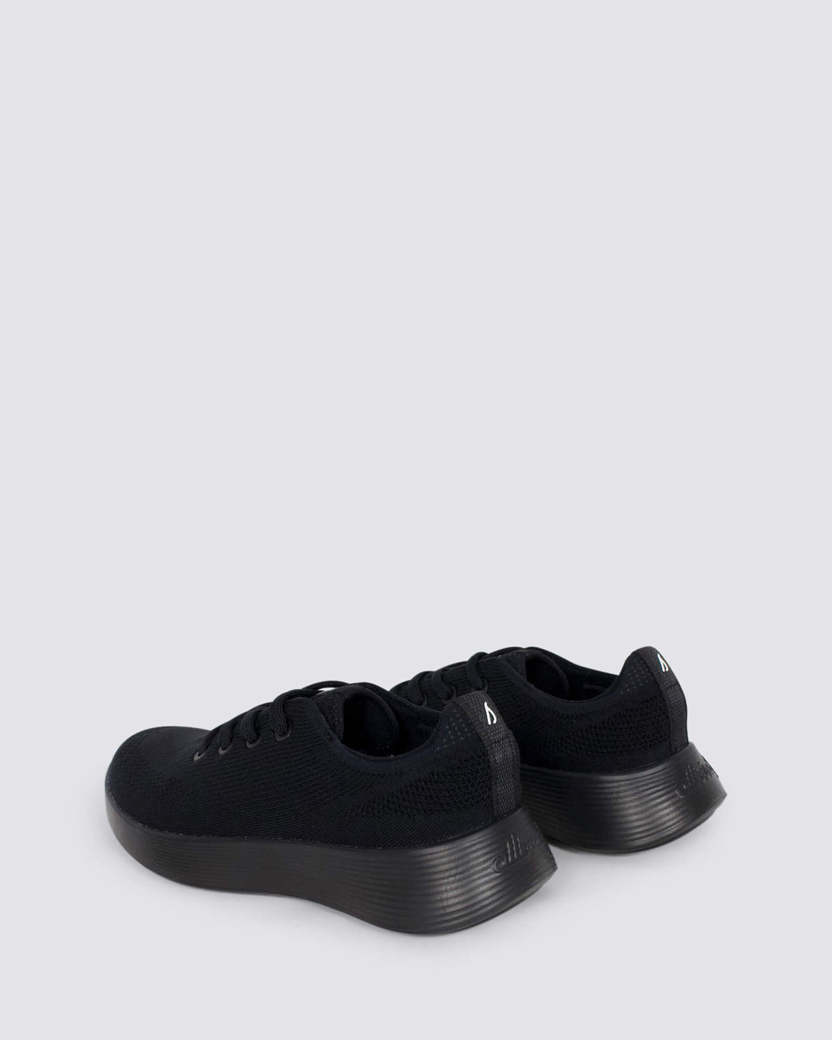 WOMENS TREE RUNNER GO NATURAL BLACK