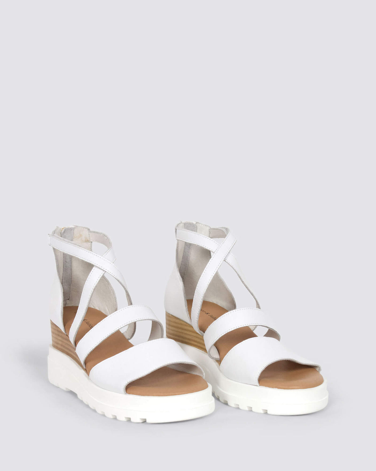 BEVELA WEDGE SANDALS WHITE