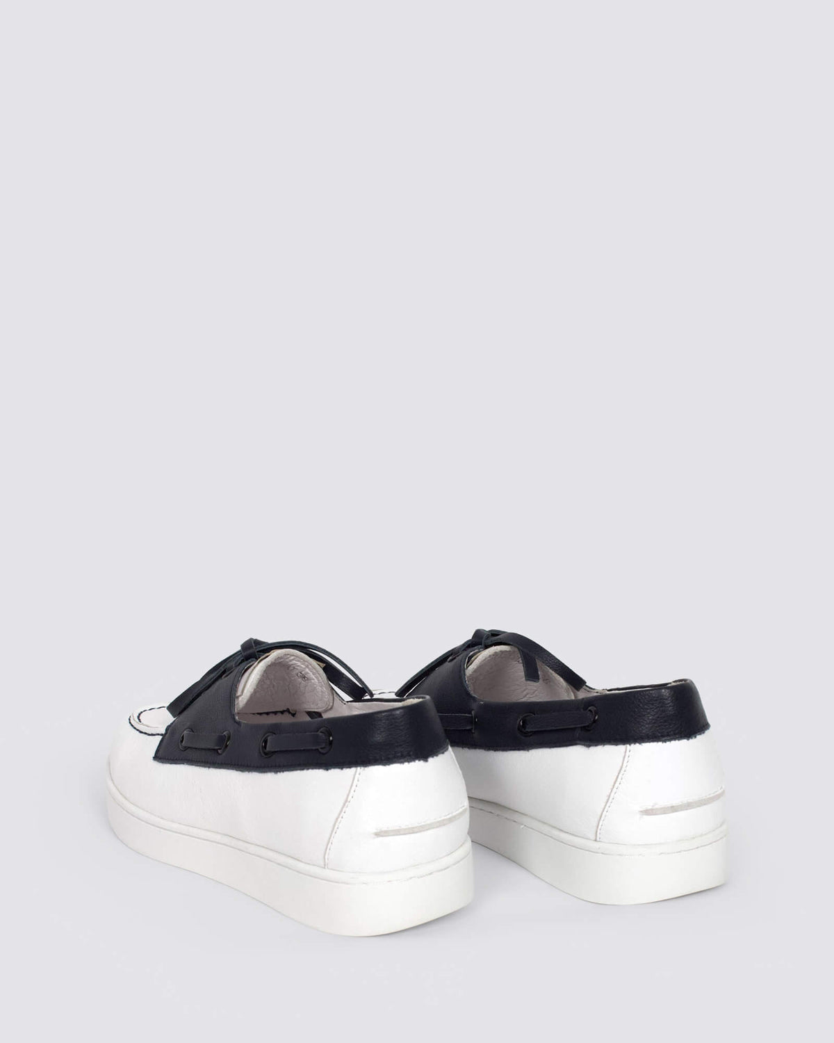 JAYLOHS LOAFERS WHITE NAVY