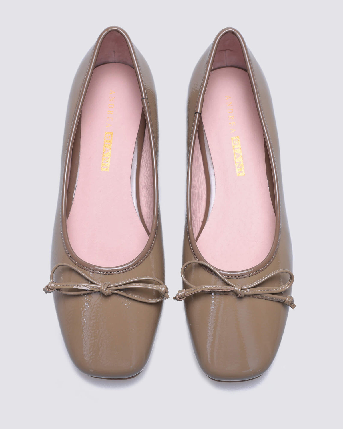 GILLOT BALLET FLATS TAUPE PATENT LEATHER