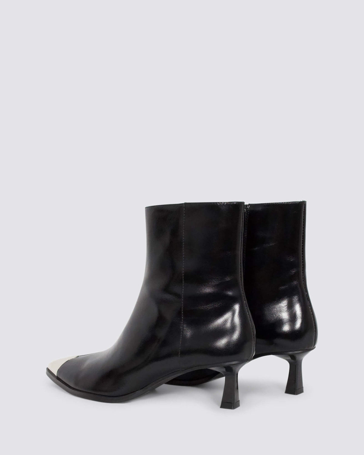 NICKS ANKLE BOOTS BLACK LEATHER