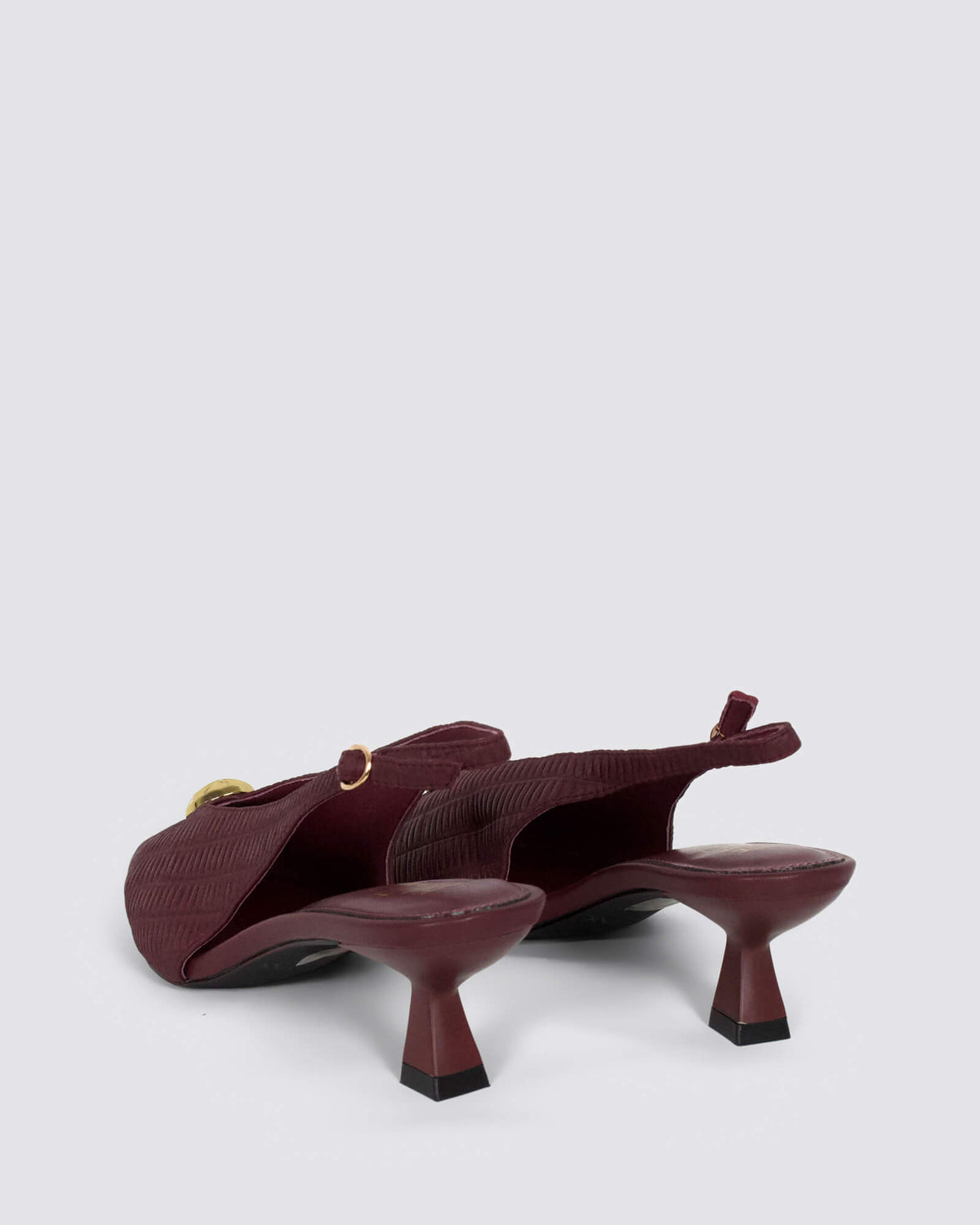 NUANCED SLINGBACK HEELS CHERRY