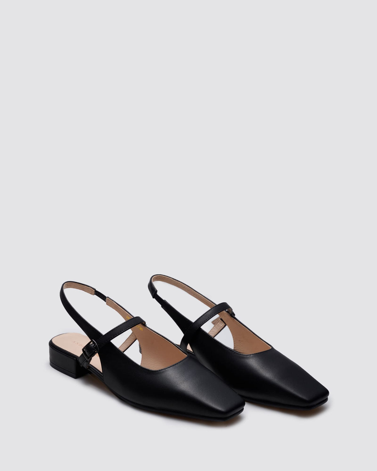 INTEREST SLINGBACK FLATS BLACK LEATHER