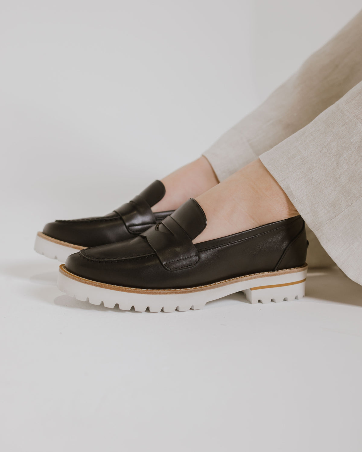 KINDA LOAFERS BLACK LEATHER