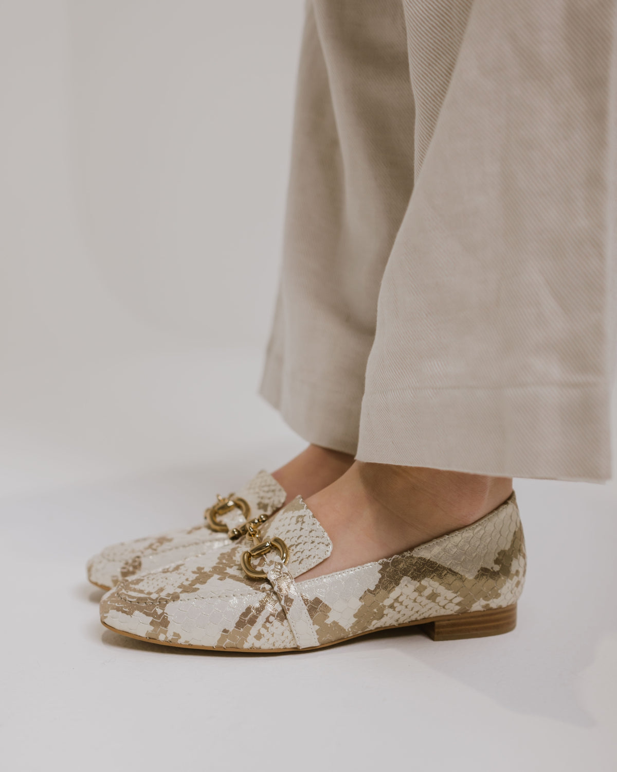 KINKAID LOAFERS PLATINO SNAKE