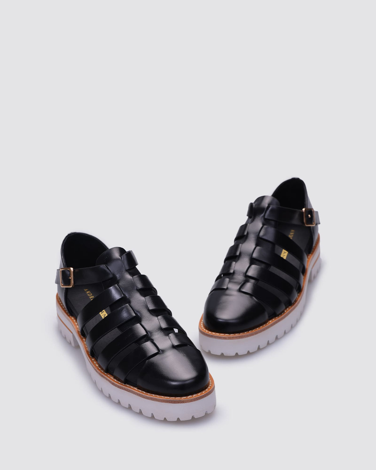 KIP SANDALS BLACK SHINE
