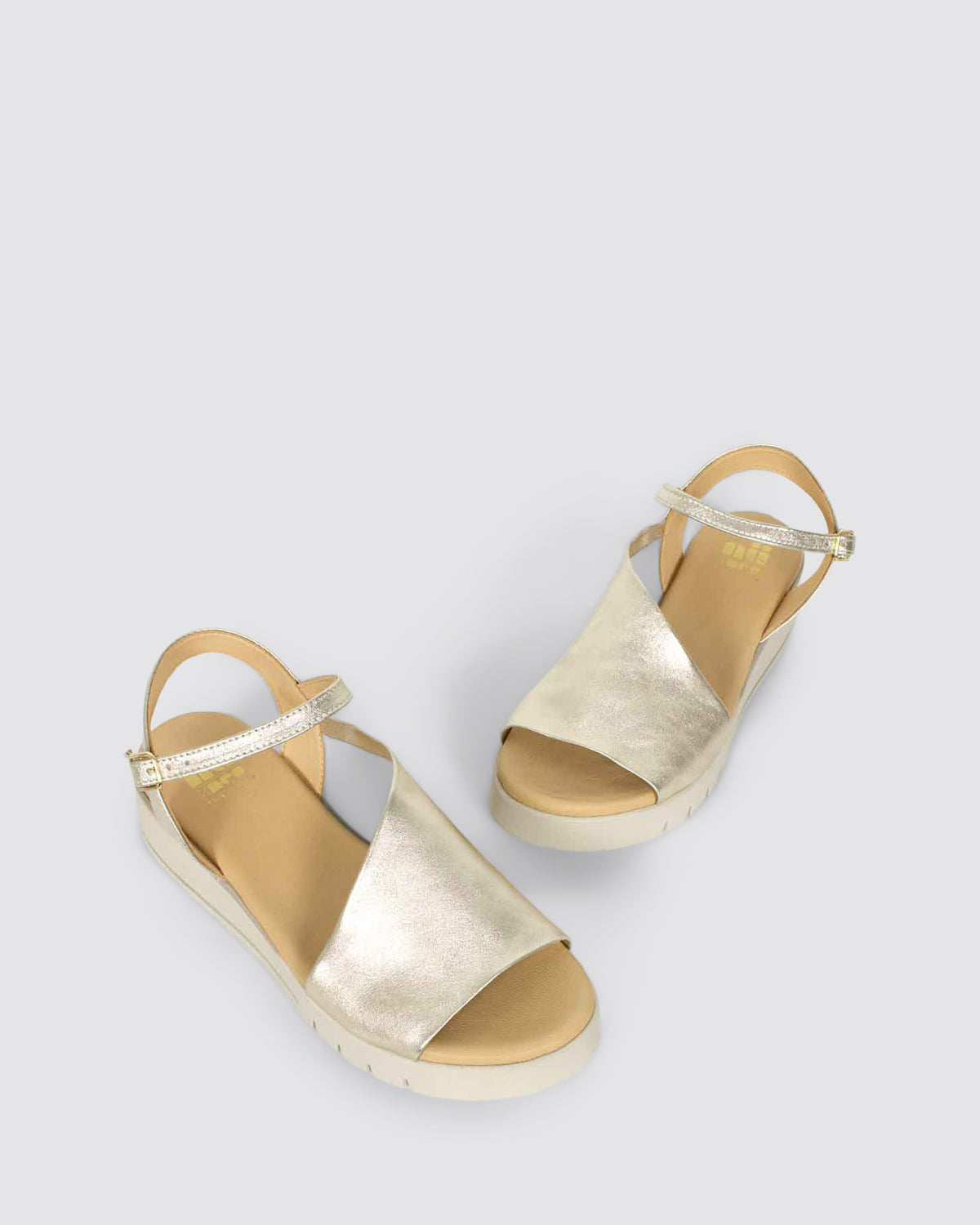 KLARA MC821 SANDALS PLATINO