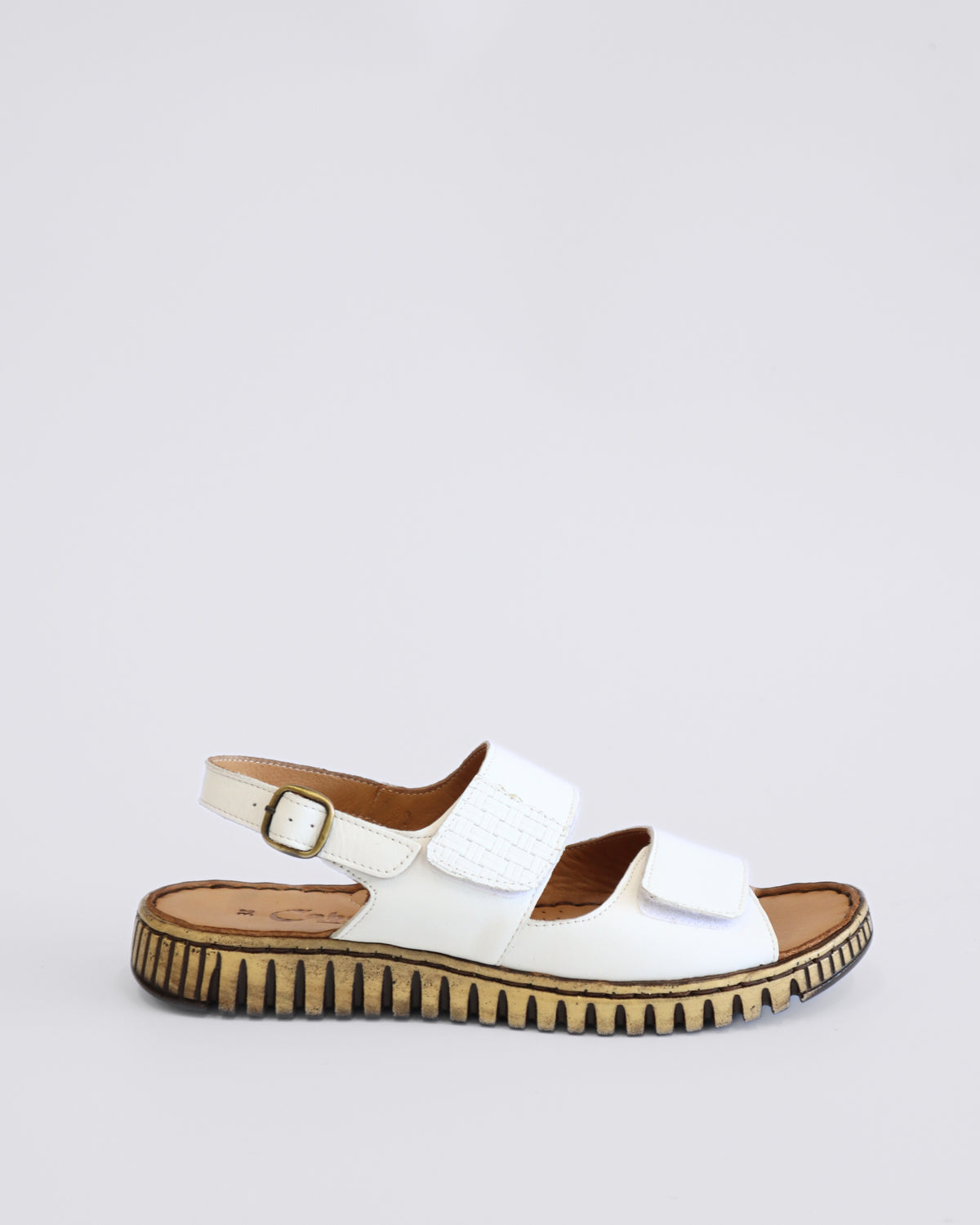 ZAHRA SANDALS WHITE