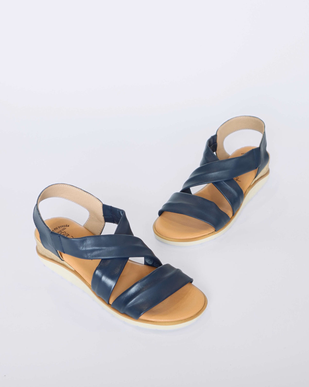 J700L PISO LORA SANDALS AZUL