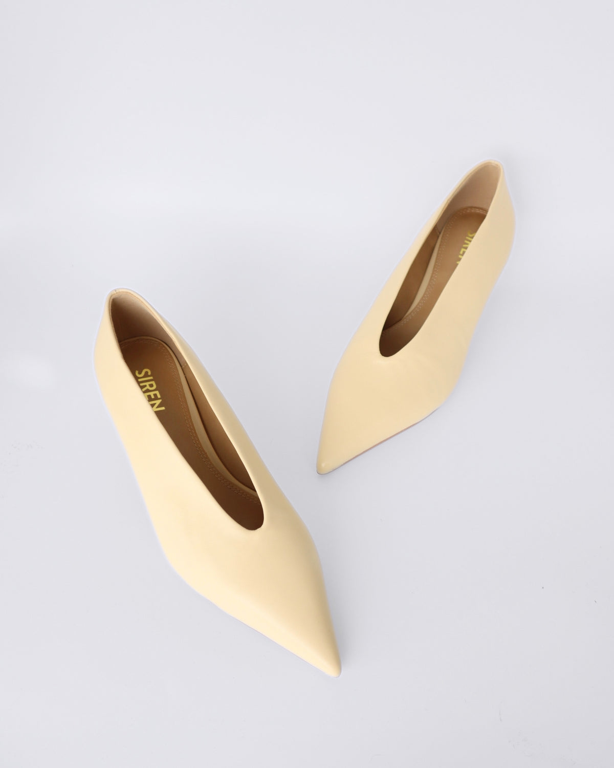 FLYNN POINT TOE PUMPS CUSTARD YELLOW