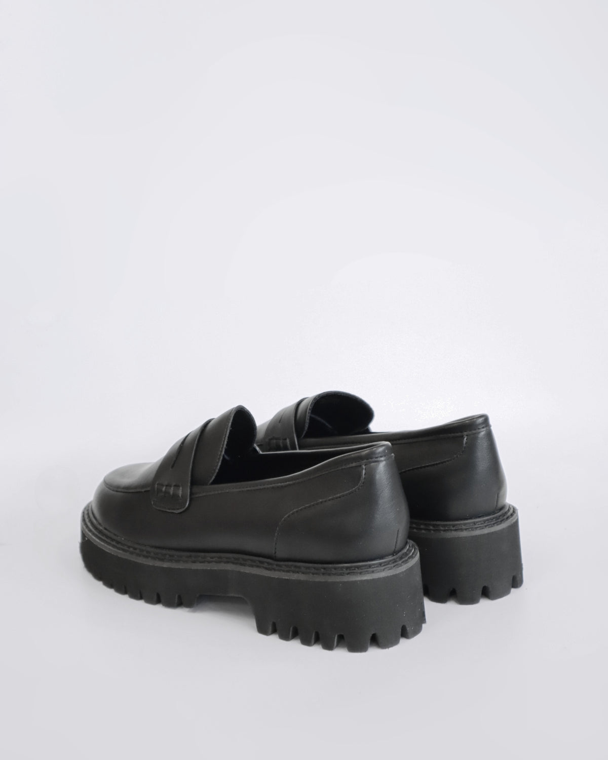 NEON CHUNKY LOAFERS BLACK