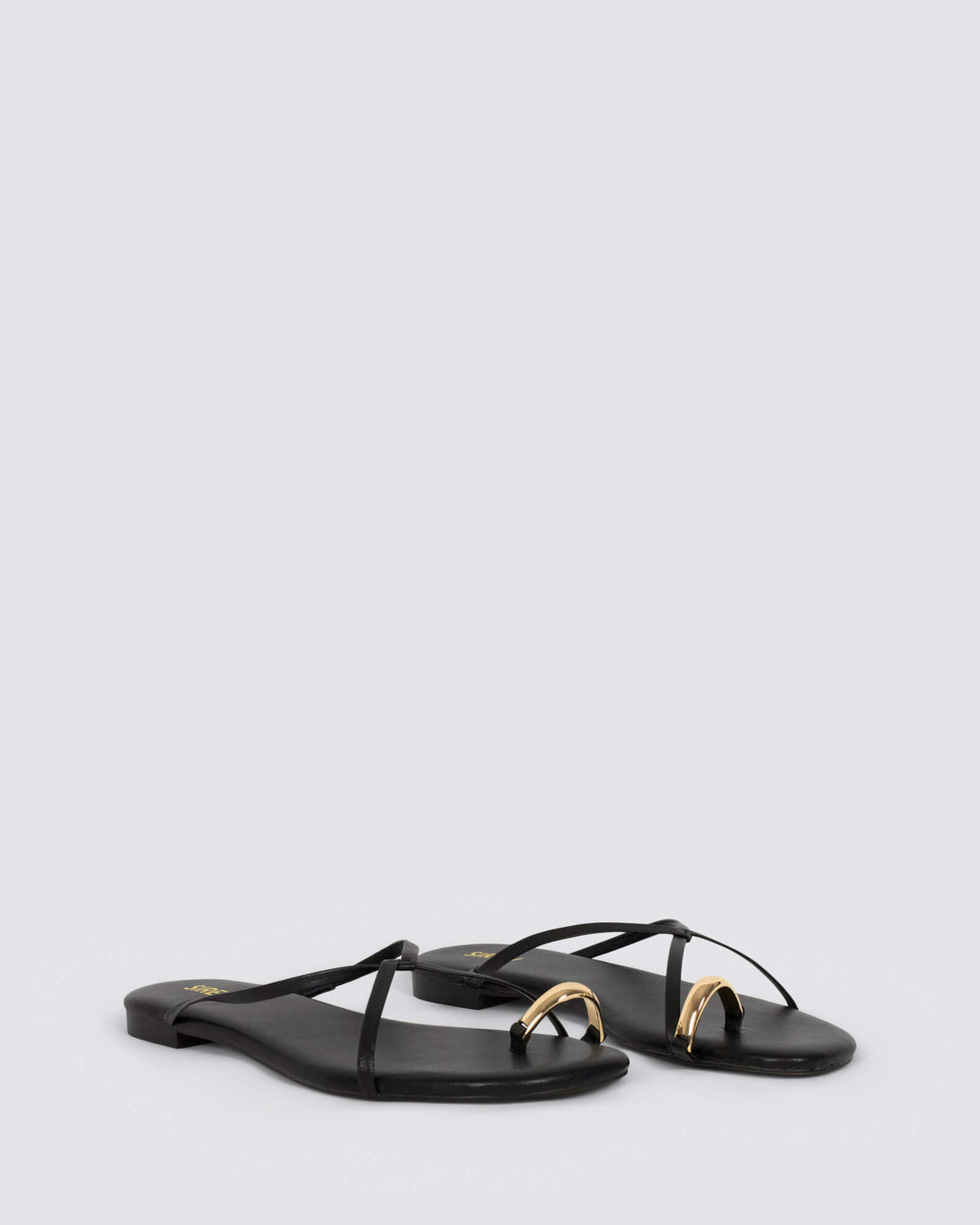 MIKKI FLAT STRAPPY SANDALS BLACK