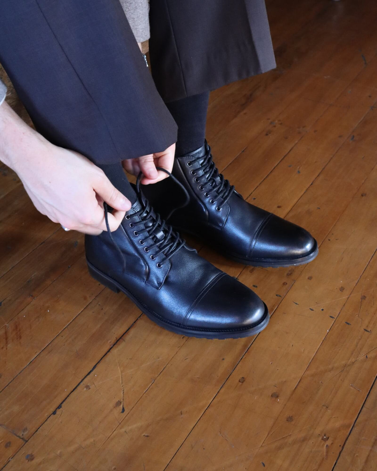 TAMPER MENS BOOTS BLACK LEATHER