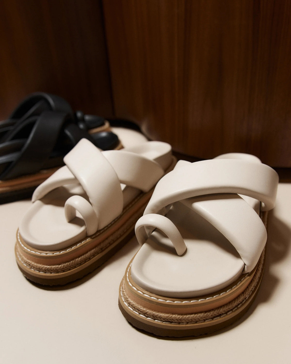 THELMA FLATFORM SANDALS BONE