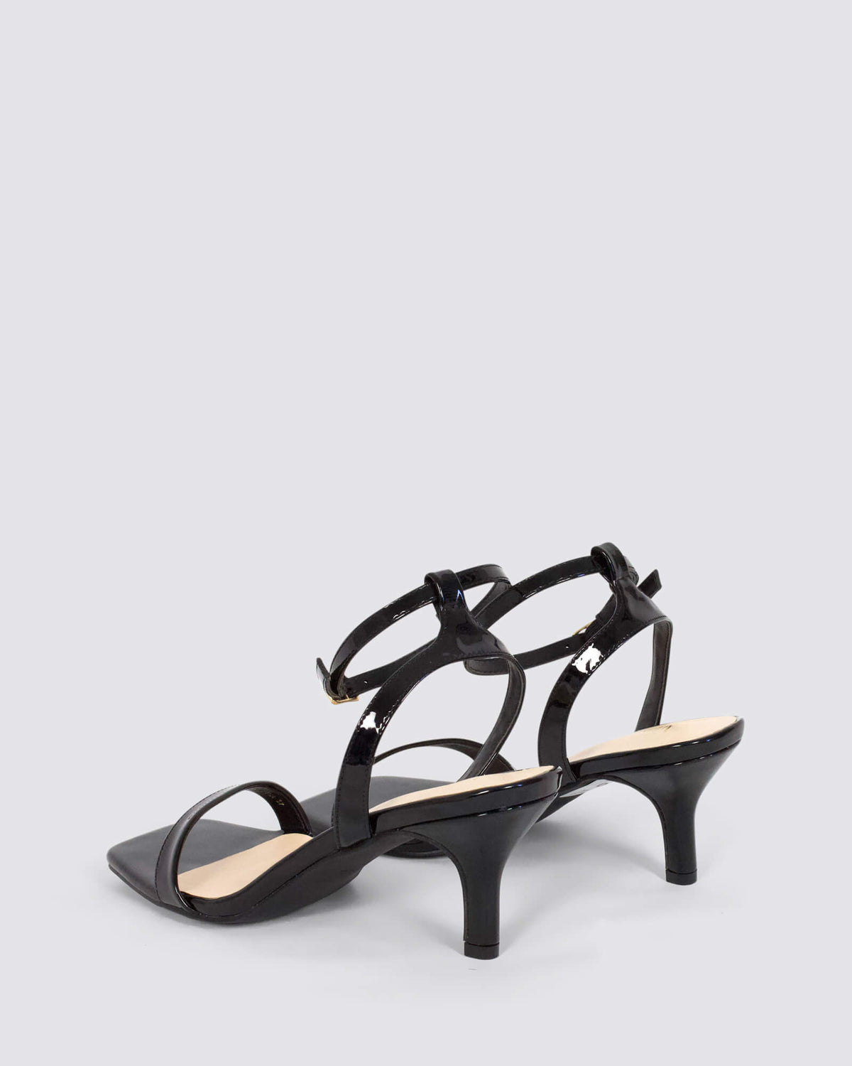 TALLY KITTEN HEELS BLACK PATENT