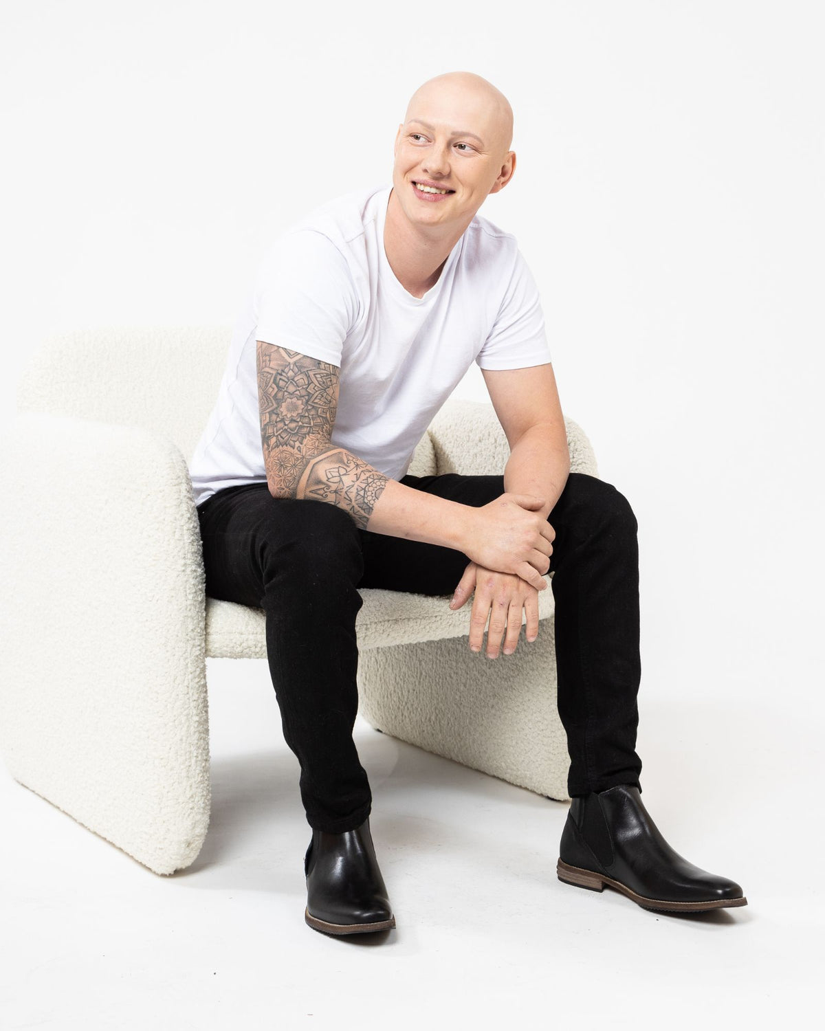 HUGH BOOTS BLACK LEATHER