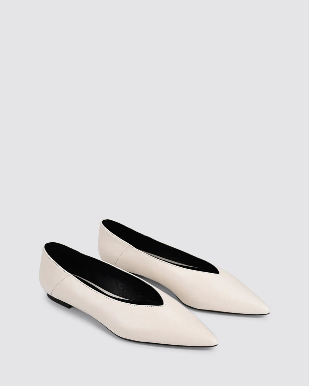 LOCKE FLAT PUMPS CHALK WHITE LEATHER