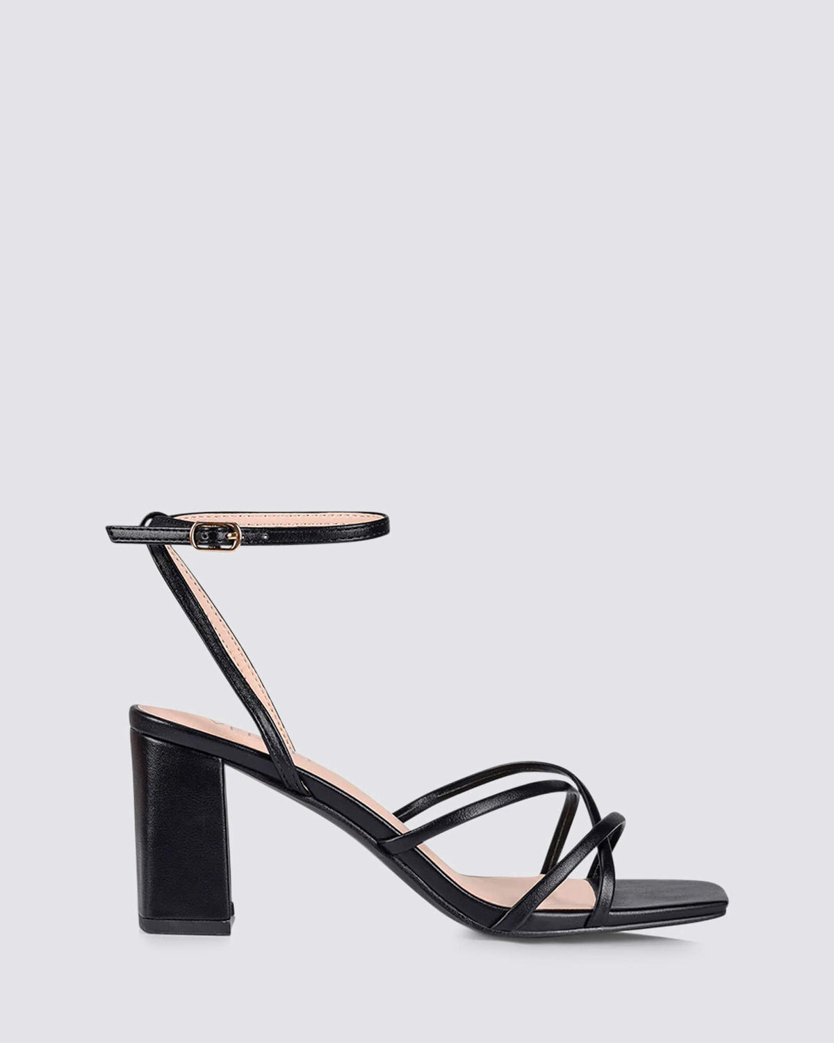 NAKITA BLOCK HEEL SANDALS BLACK