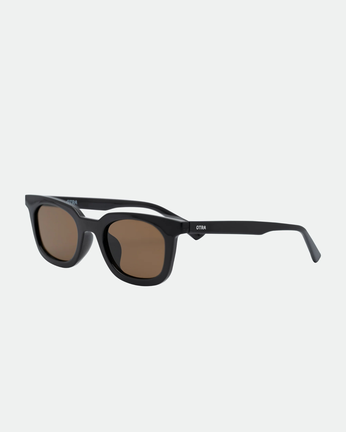 NIA SUNGLASSES DARK CHOCOLATE