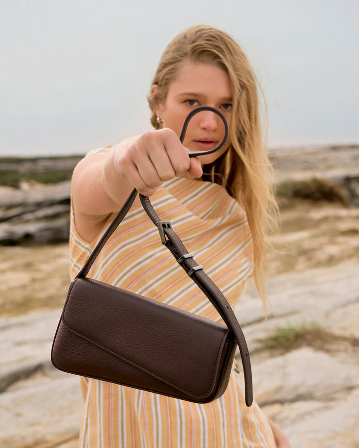 OVERNIGHT OBSESSION BAG COCOA