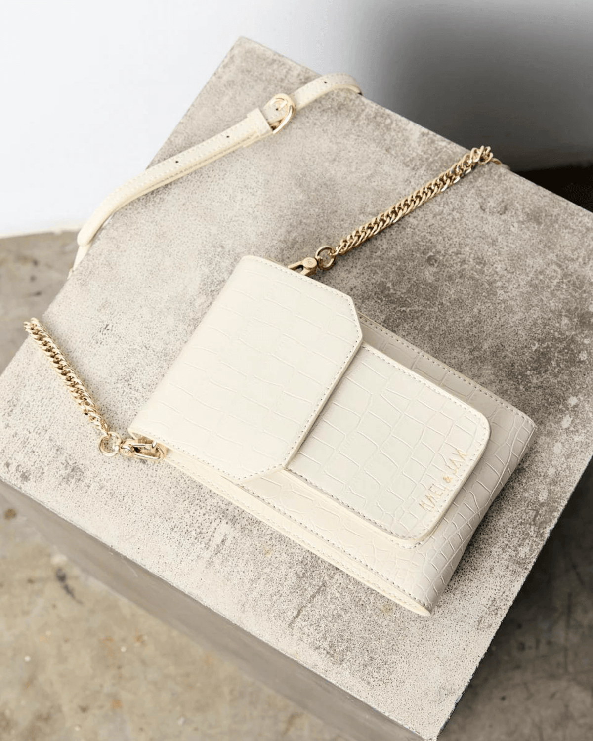 PALOMA BAG IVORY CROC