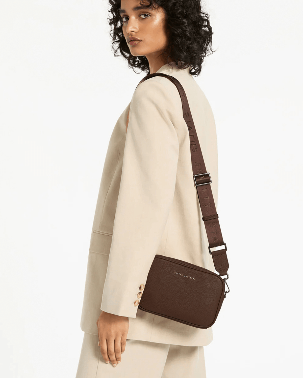 PLUNDER BAG COCOA WITH WEBBED STRAP