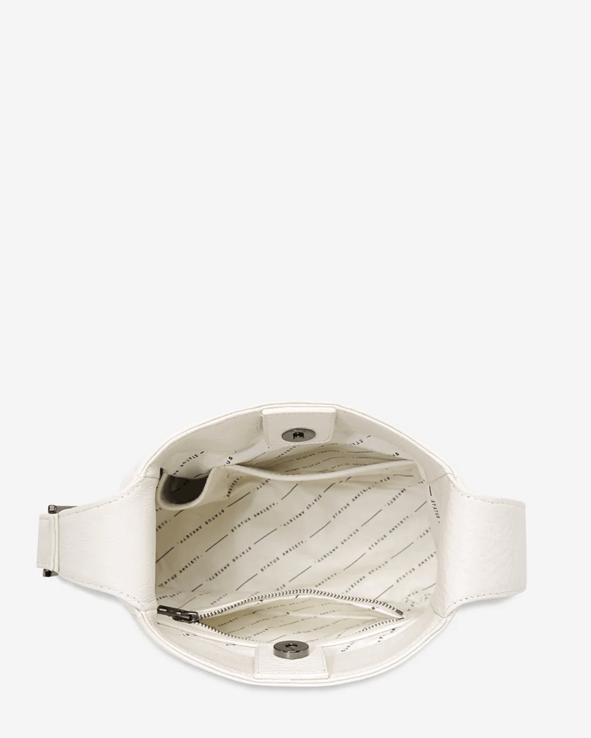 SLIPPING AWAY BAG CHALK