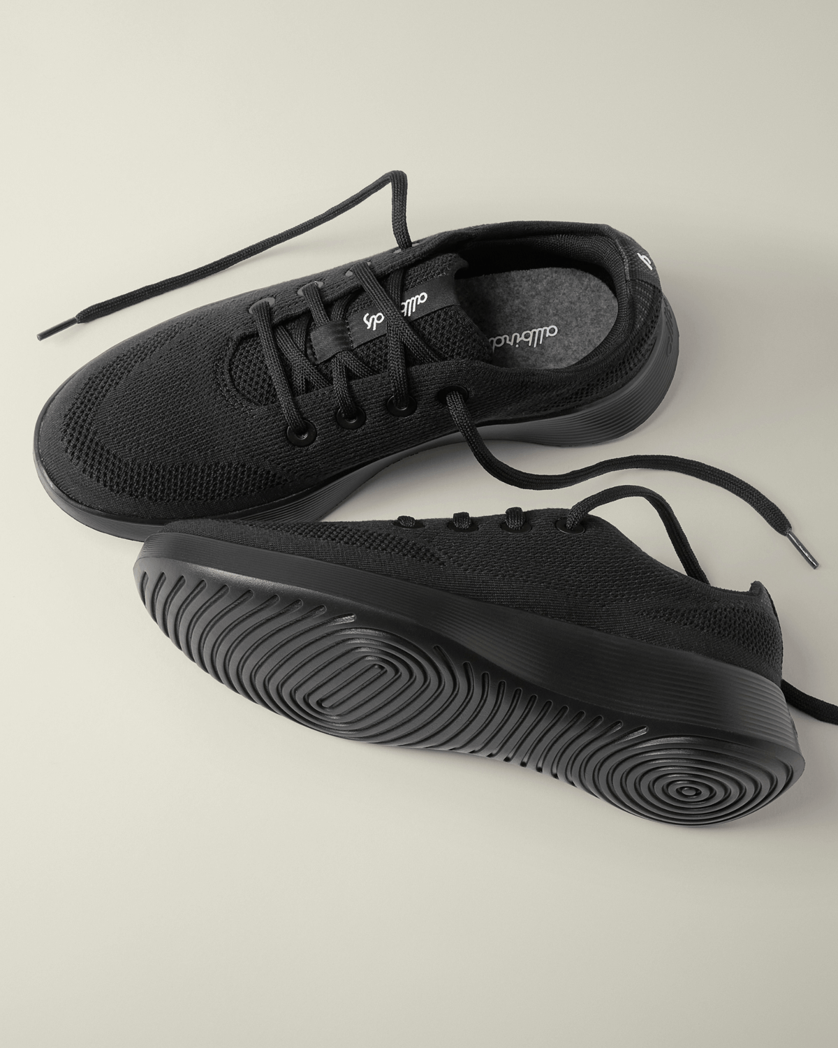 WOMENS TREE RUNNER GO NATURAL BLACK