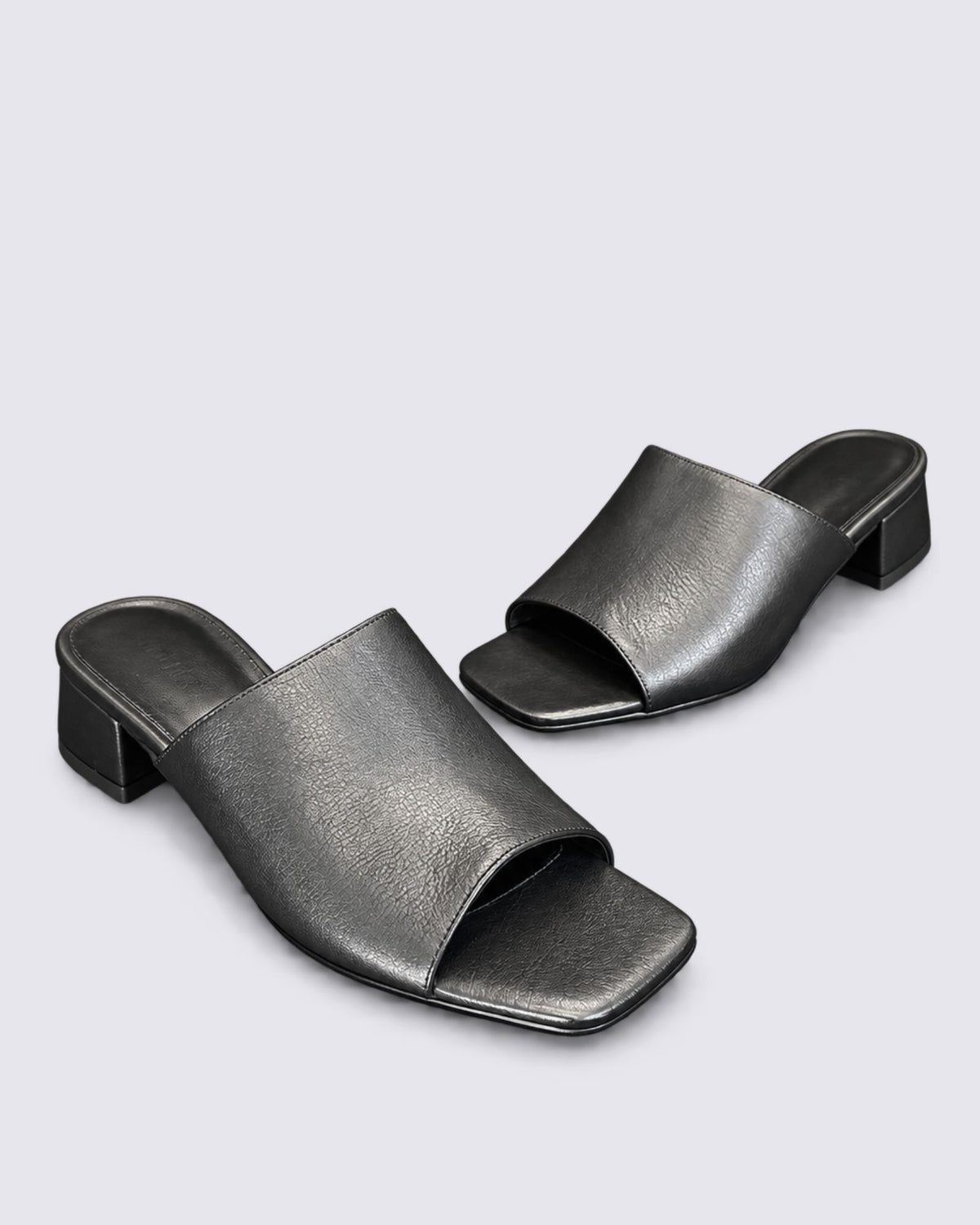 SANSAH HEELED MULE BLACK