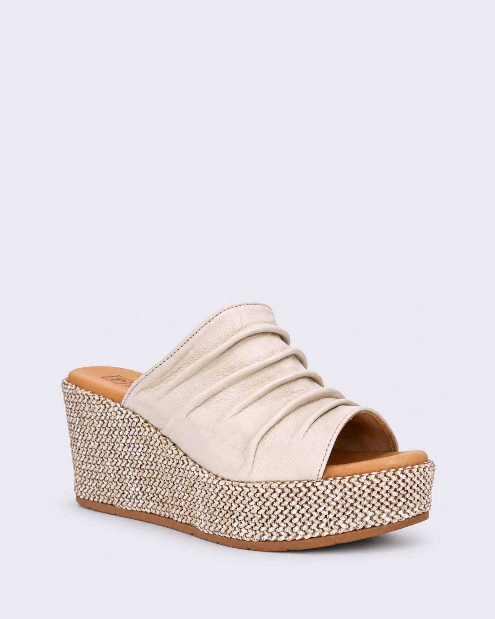 11273 WEDGE SANDALS CREAM
