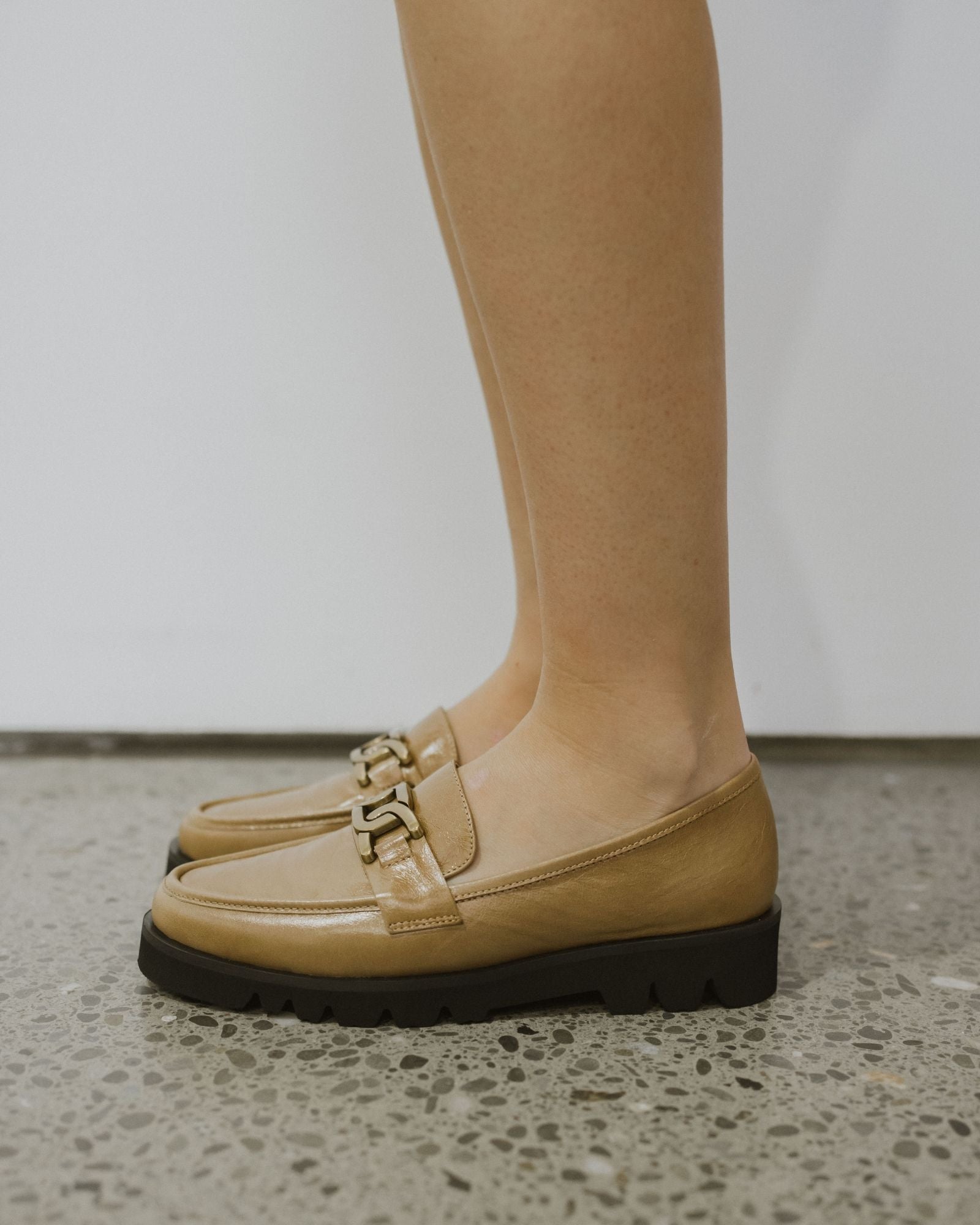 LUNA LOAFERS CAMEL LEATHER