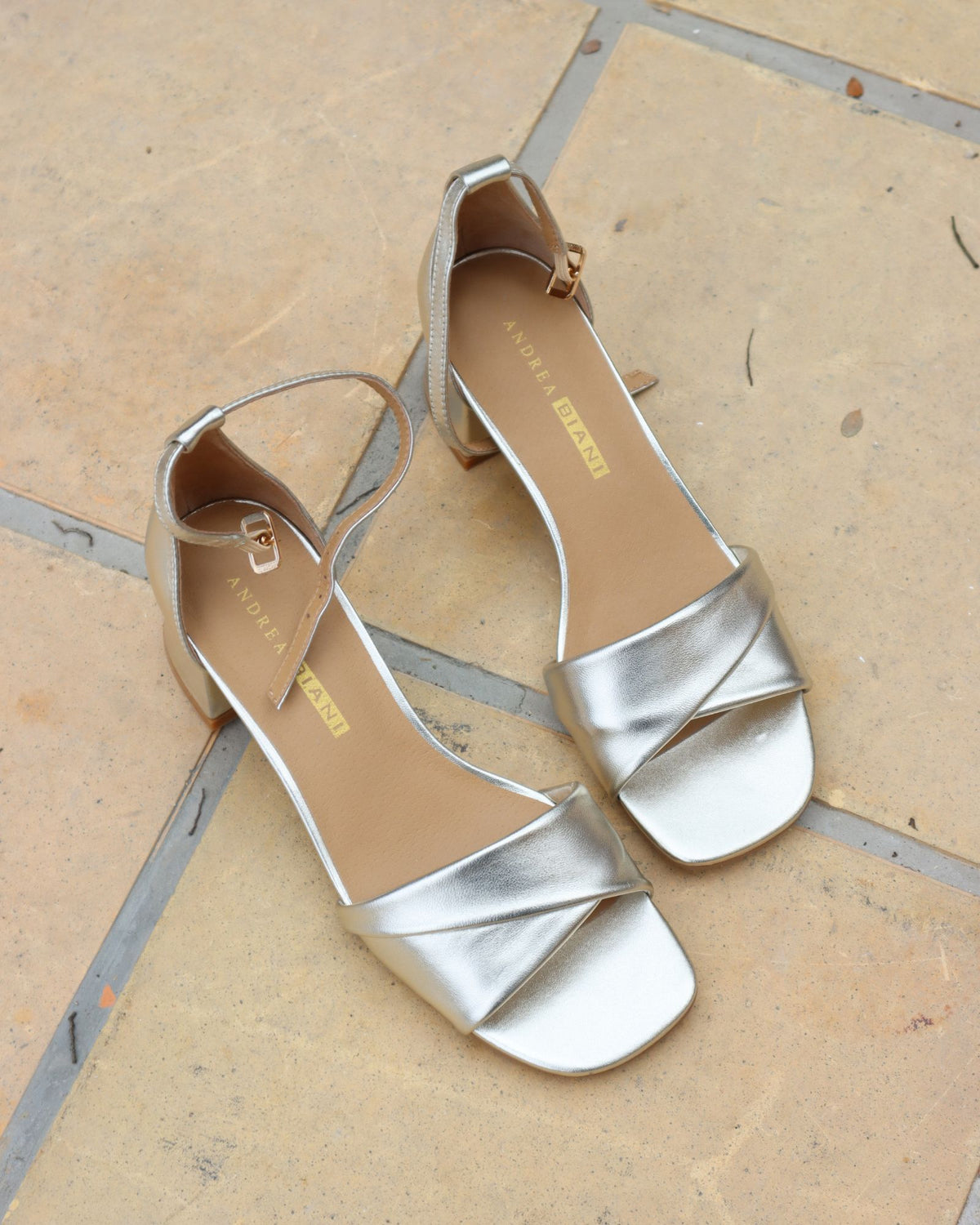 MAVI HEELS PLATINO