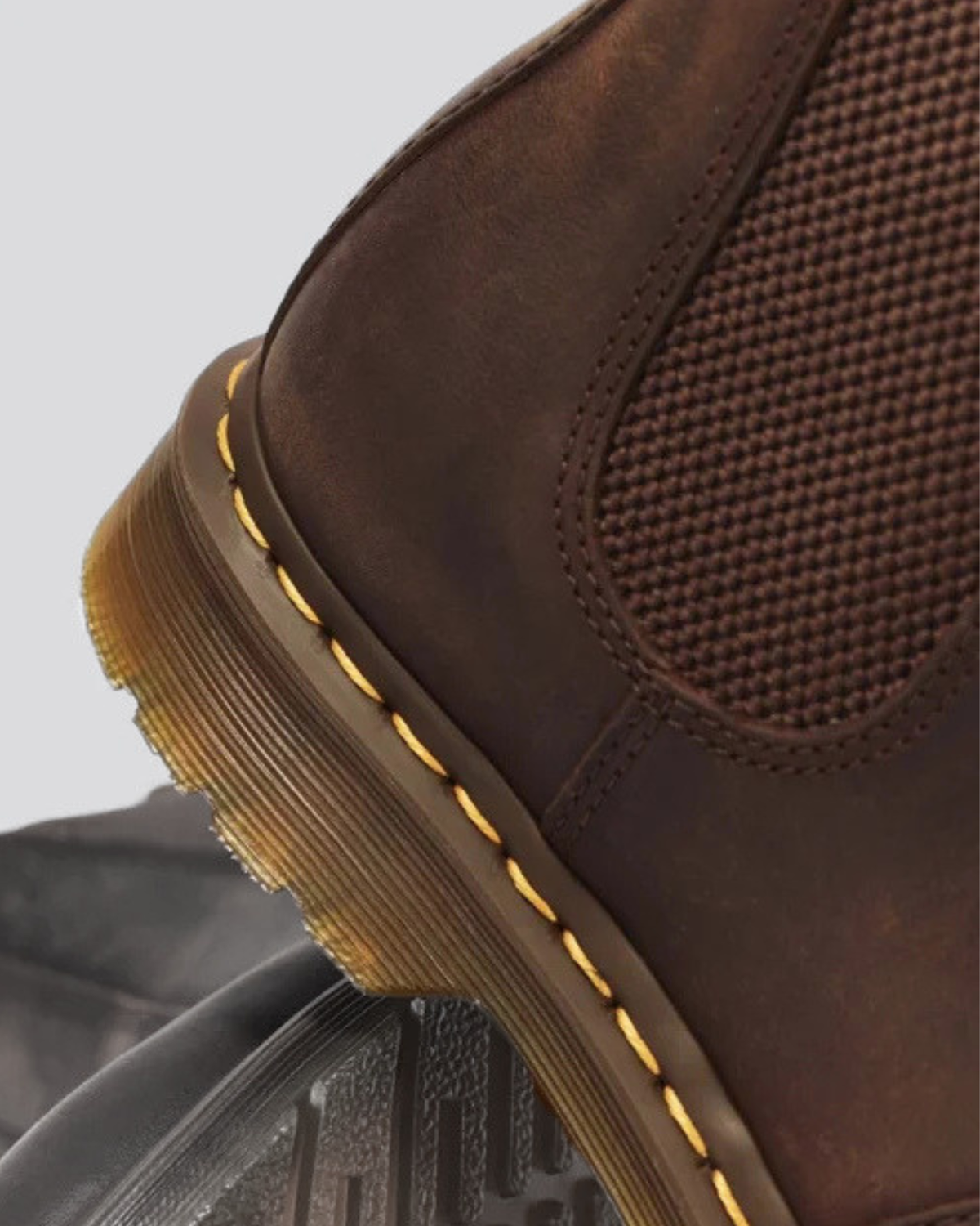 2976 CHELSEA BOOT DARK BROWN CRAZY HORSE