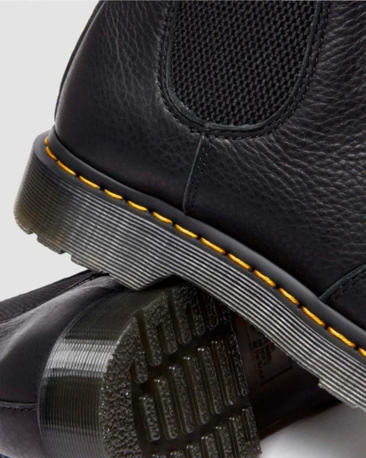 2976 CHELSEA BOOT BLACK AMBASSADOR