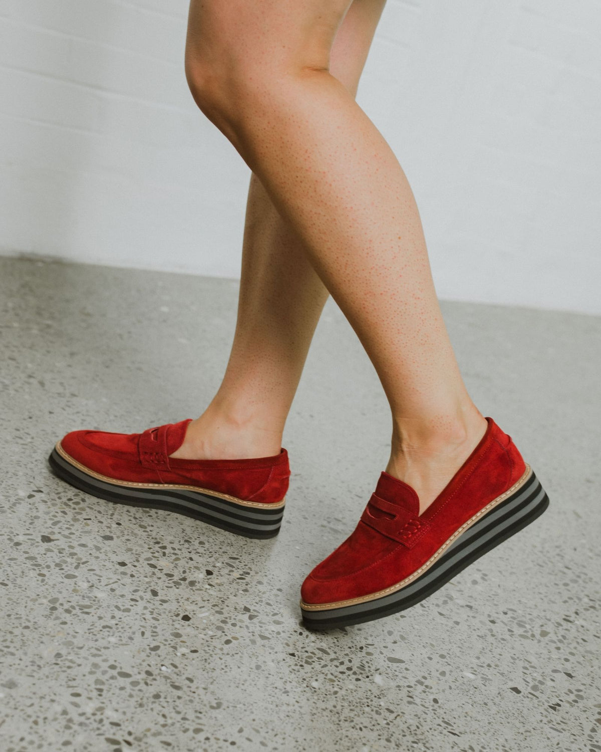 LAURENT WEDGE LOAFERS RED SUEDE