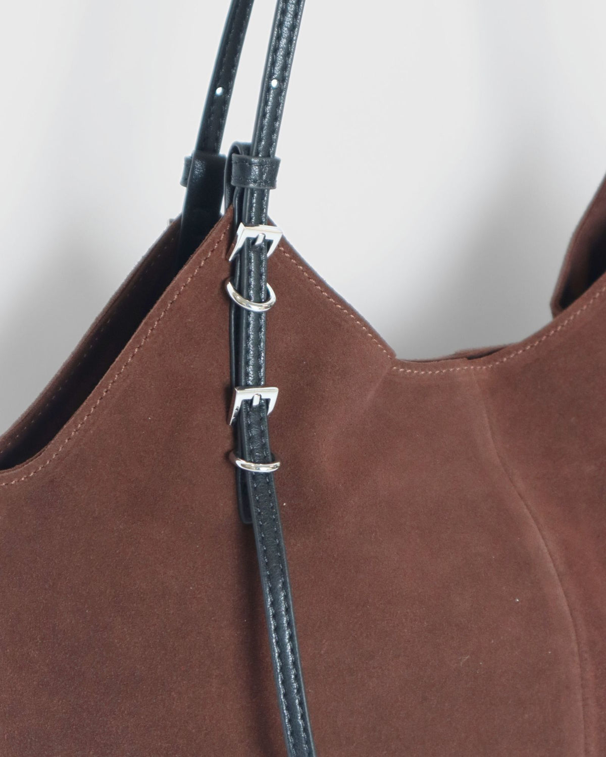CASSIE BAG CHOCOLATE SUEDE