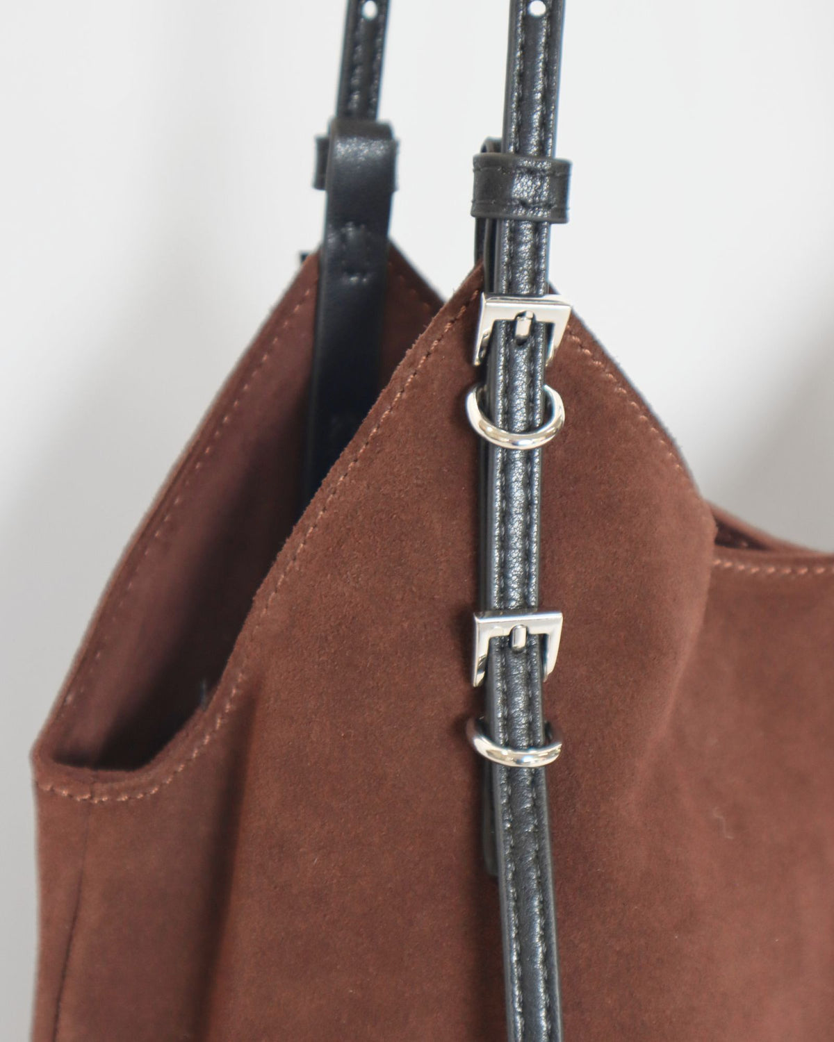 CASSIE BAG CHOCOLATE SUEDE