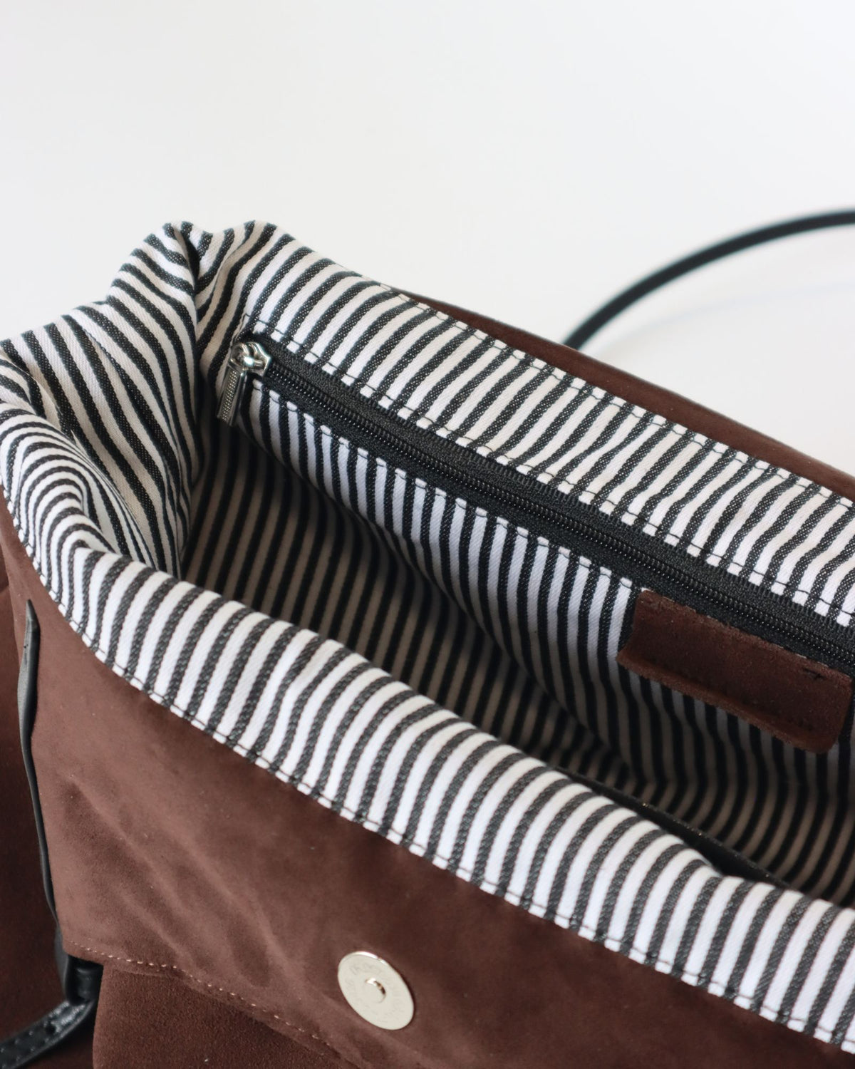 CASSIE BAG CHOCOLATE SUEDE