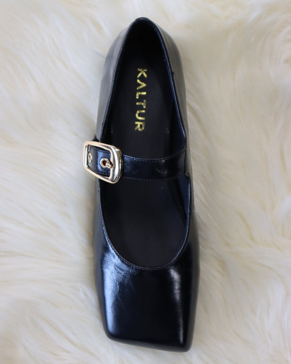KONRAD FLATS BLACK