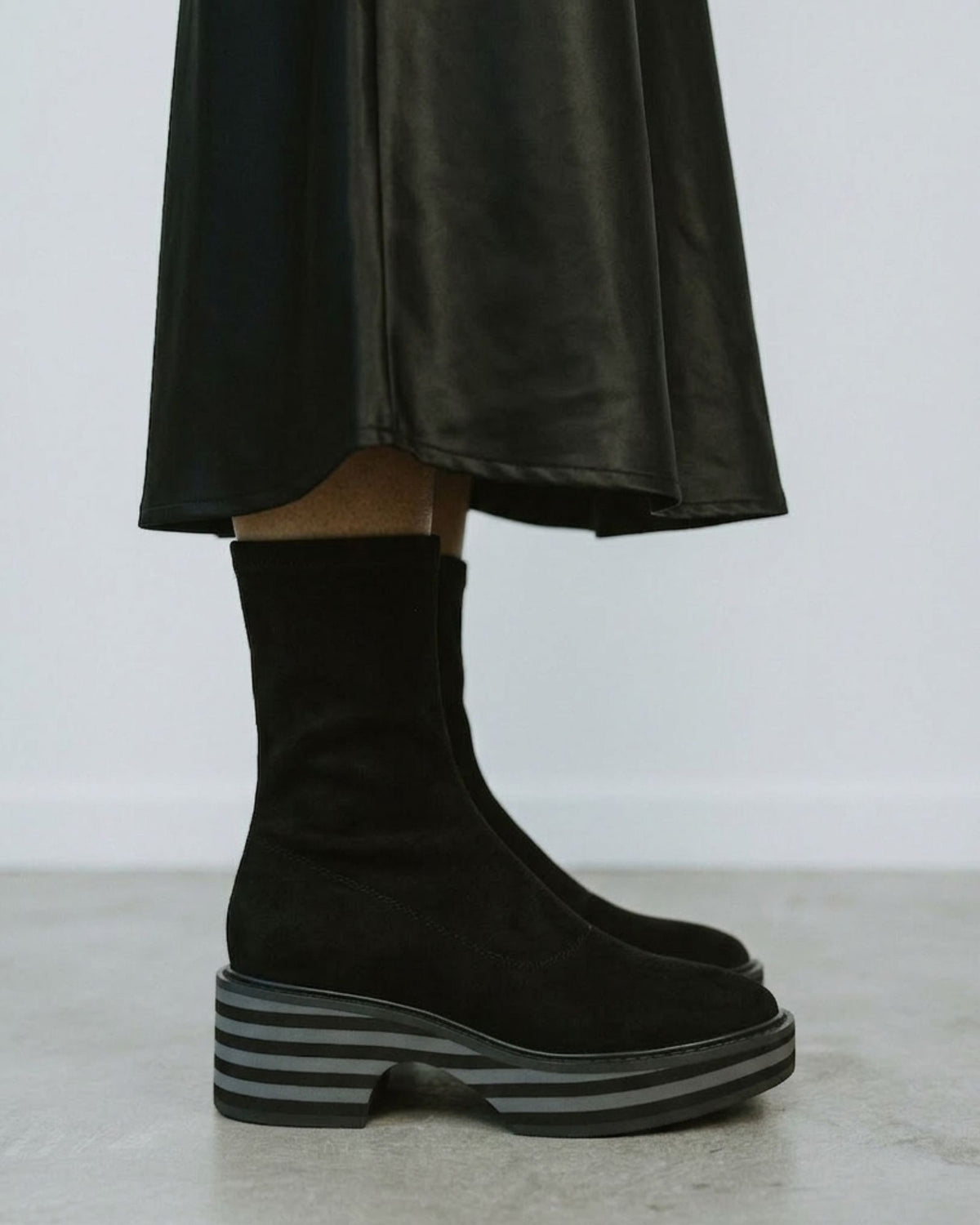 LOVEY BOOTS BLACK MICROFIBRE