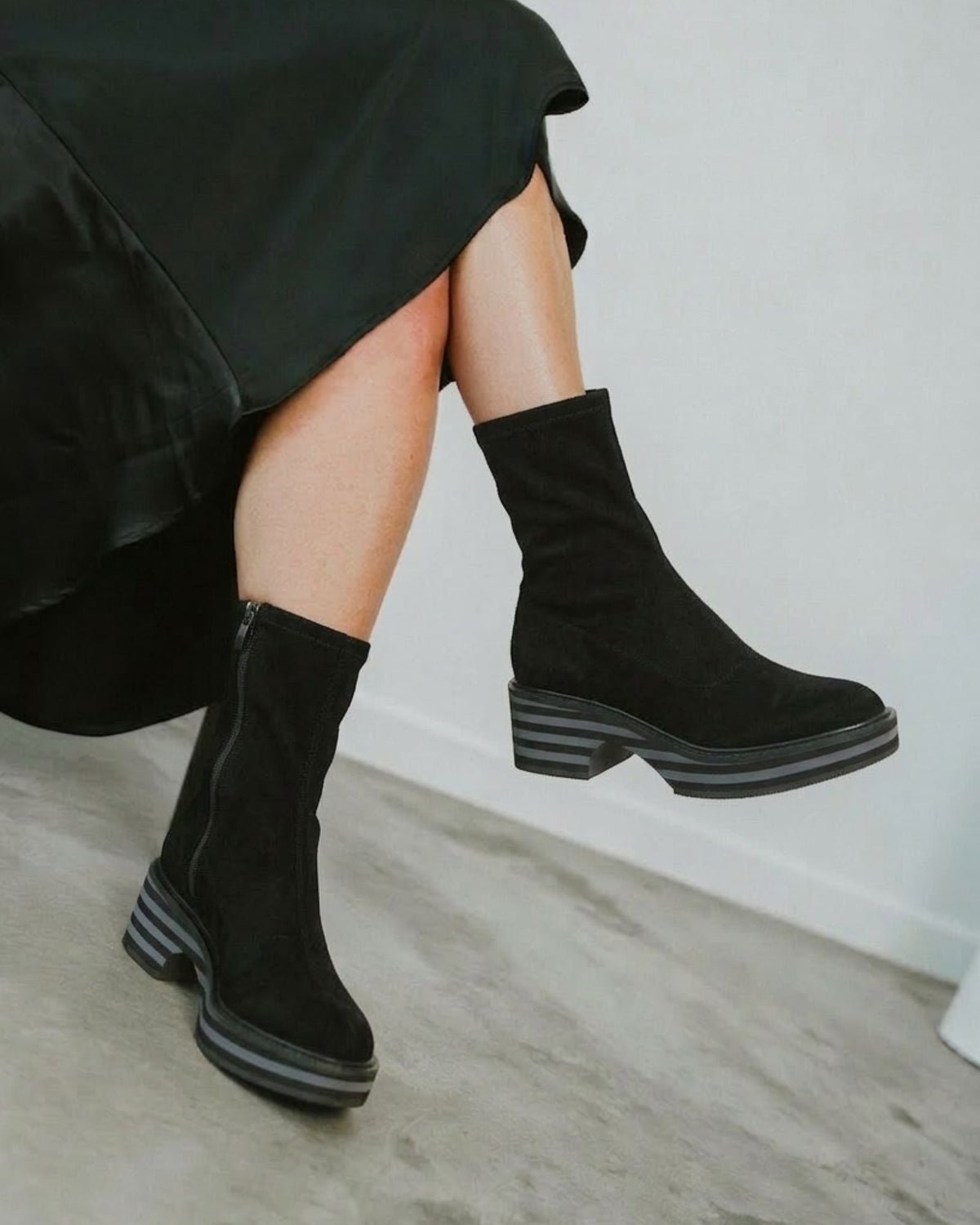 LOVEY BOOTS BLACK MICROFIBRE