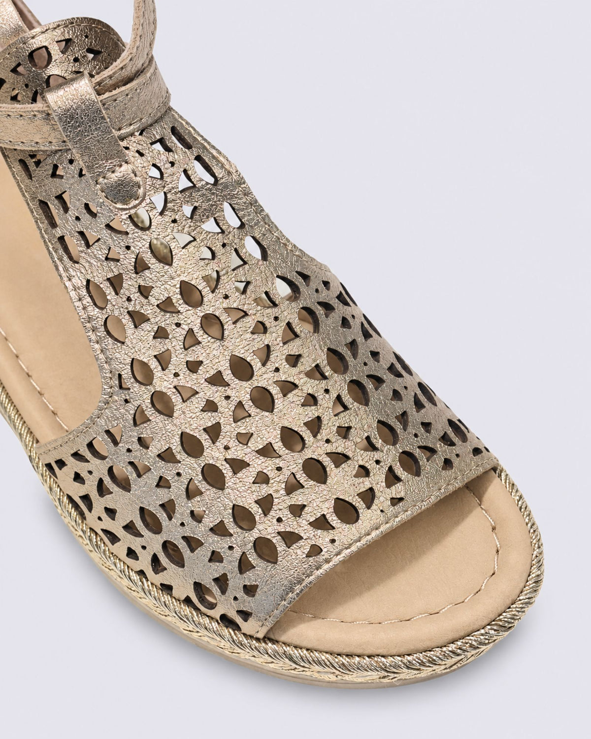 ACCRA PLATFORM SANDAL CHAMPAGNE