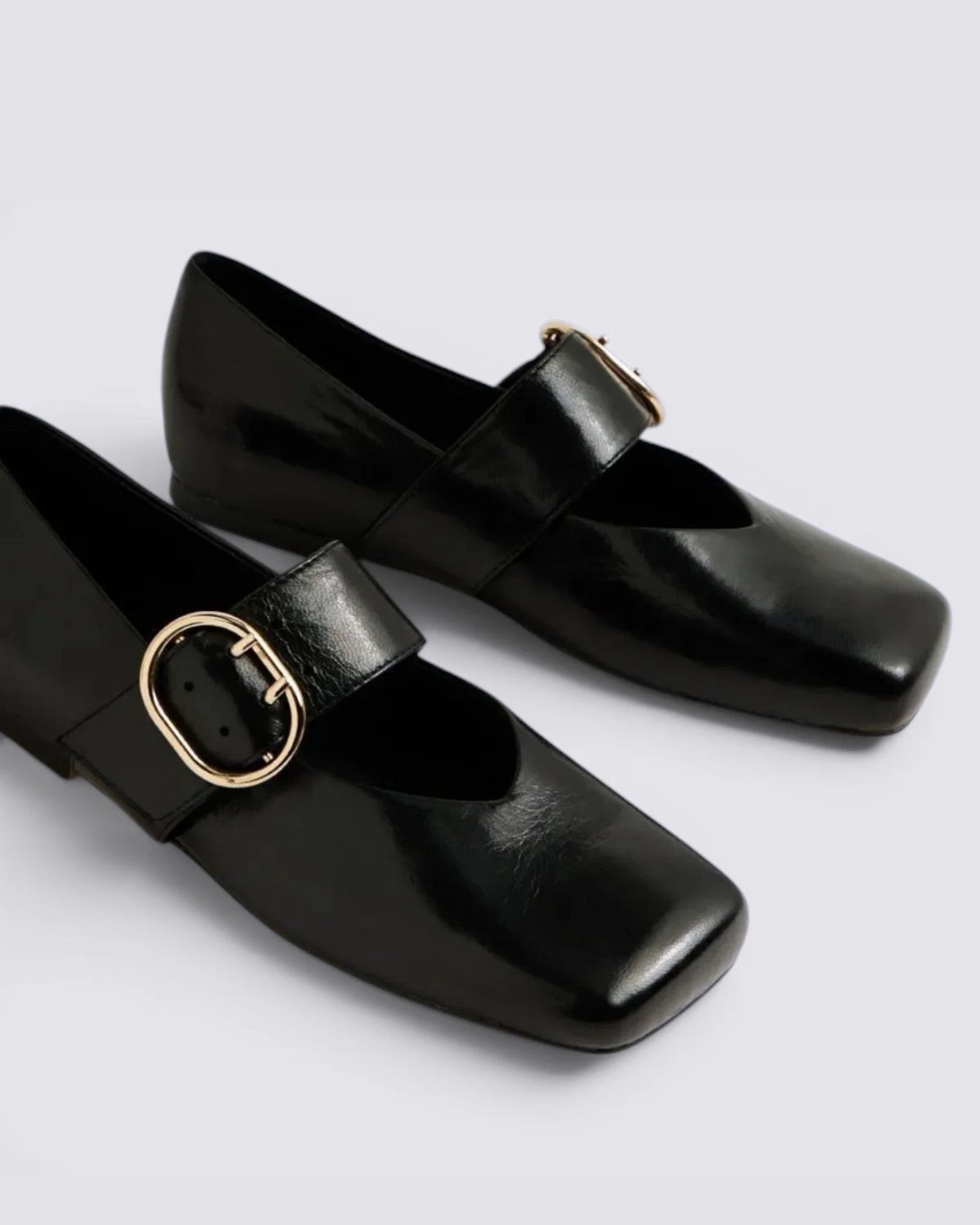 ANKITAH FLAT SHOES BLACK POLISH