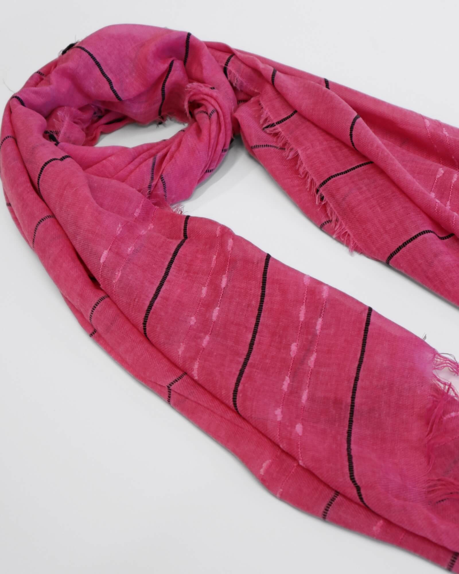 AURORA SCARF FUSCHIA