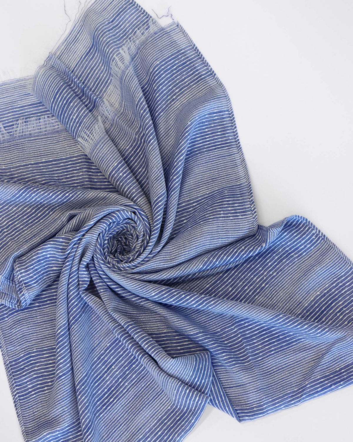 AVA SCARF BLUE