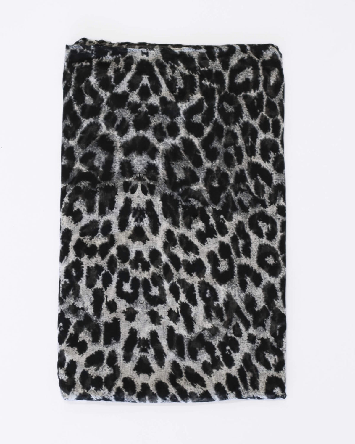 AVERY SCARF WHITE LEOPARD