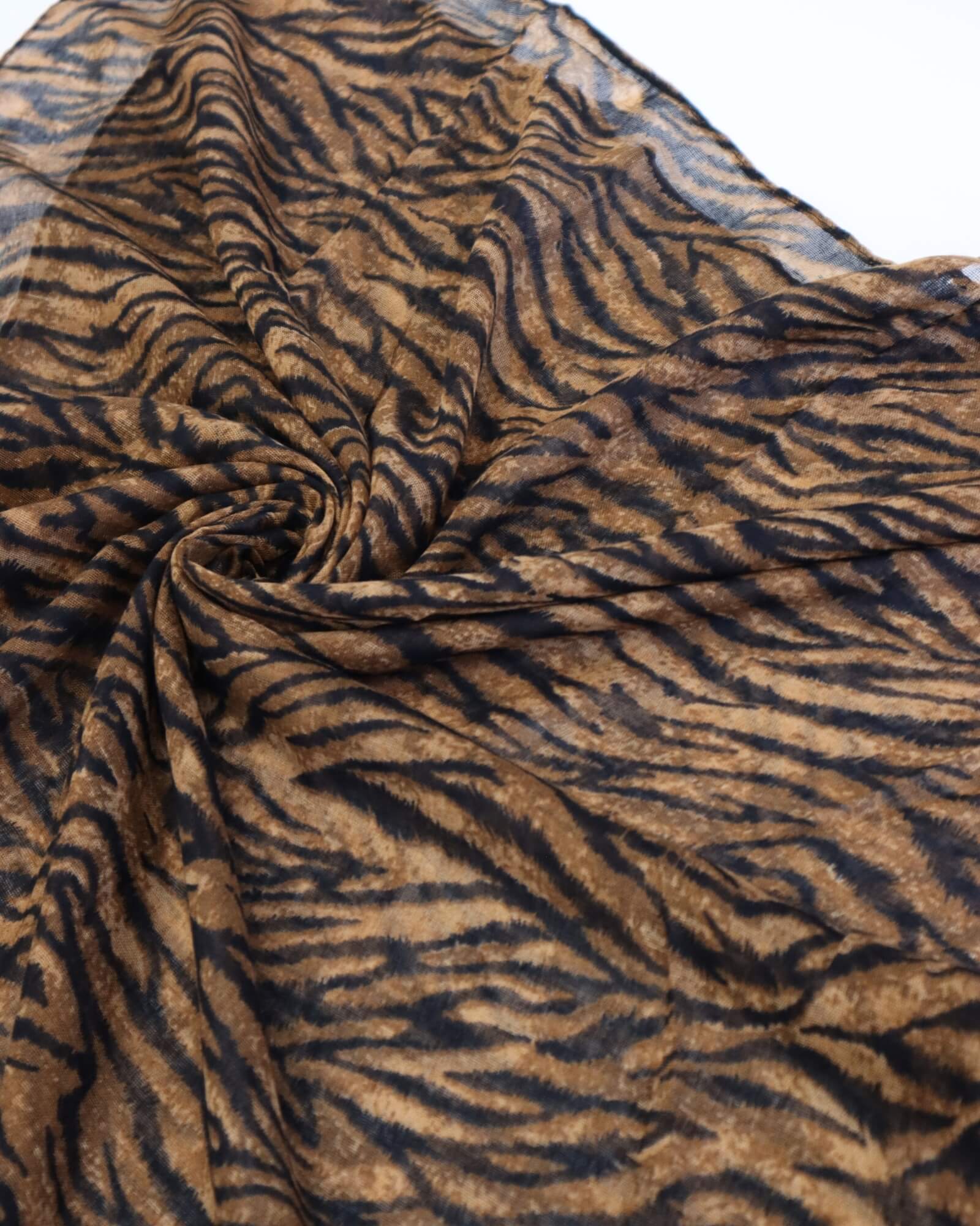AVERY SCARF ZEBRA
