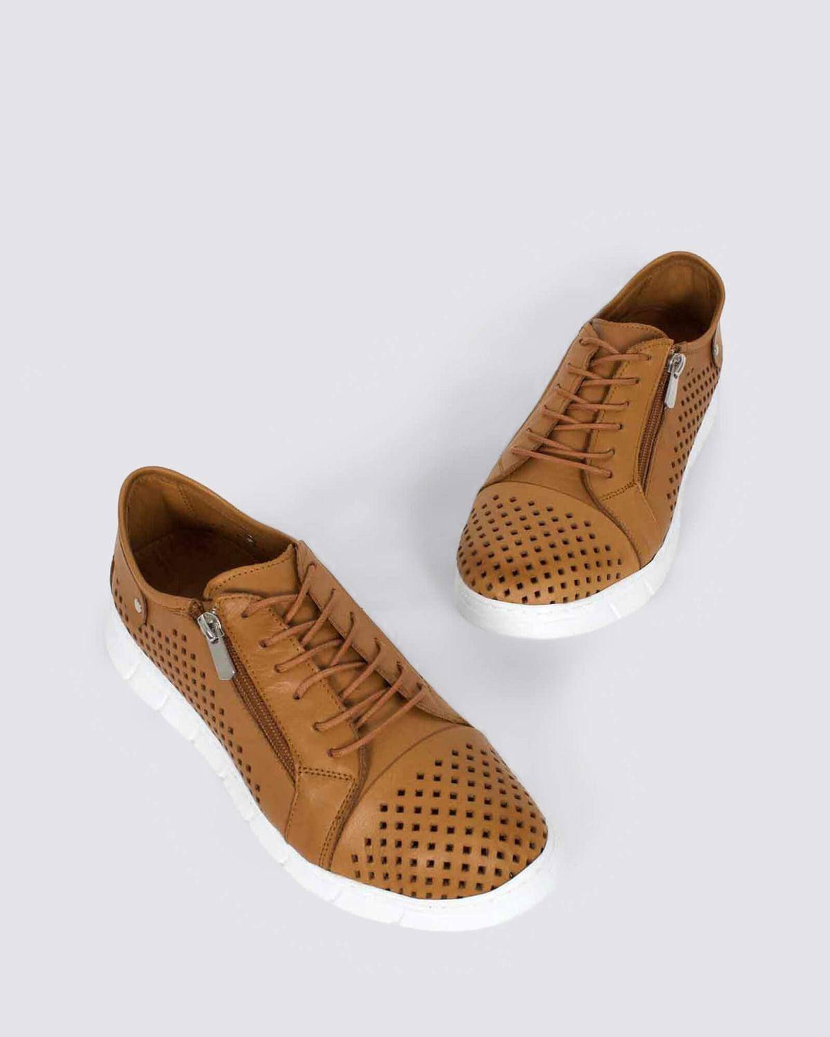 EG172 SNEAKERS TAN
