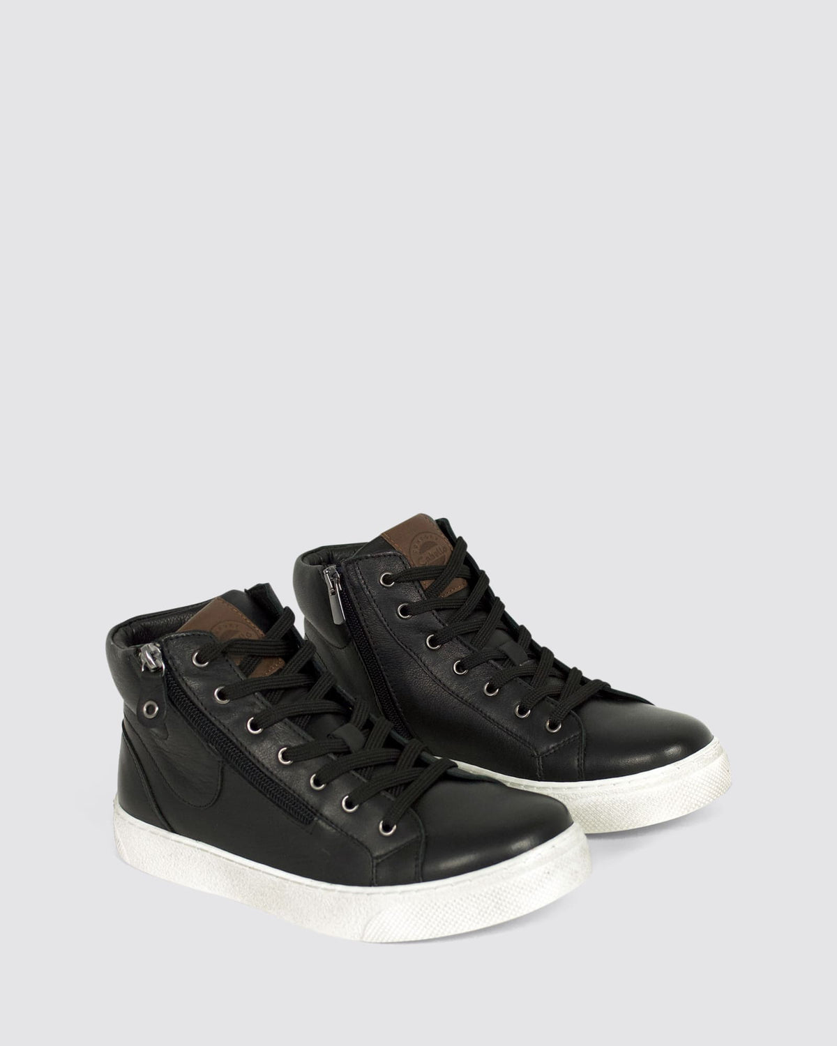 UKELELE SNEAKERS BLACK LEATHER